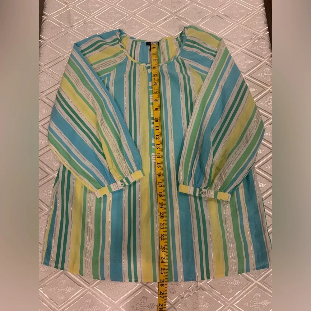Talbots women’s blouse, size M, EUC